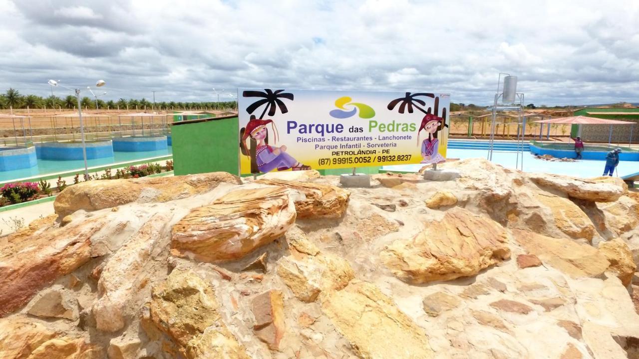 Complexo Turistico Parque Das Pedras Petrolandia Exterior foto